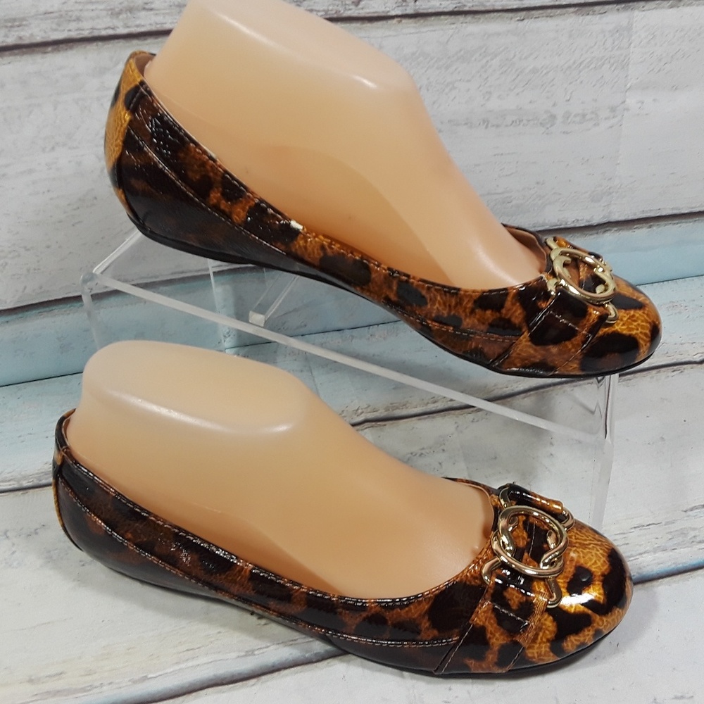 Valenci Leopard Patent Slip On Flat Shoe 7.5 M